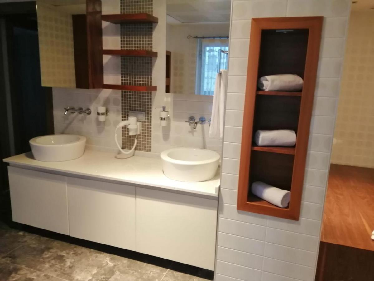 Ferah Suites Hotel Trabzon Esterno foto